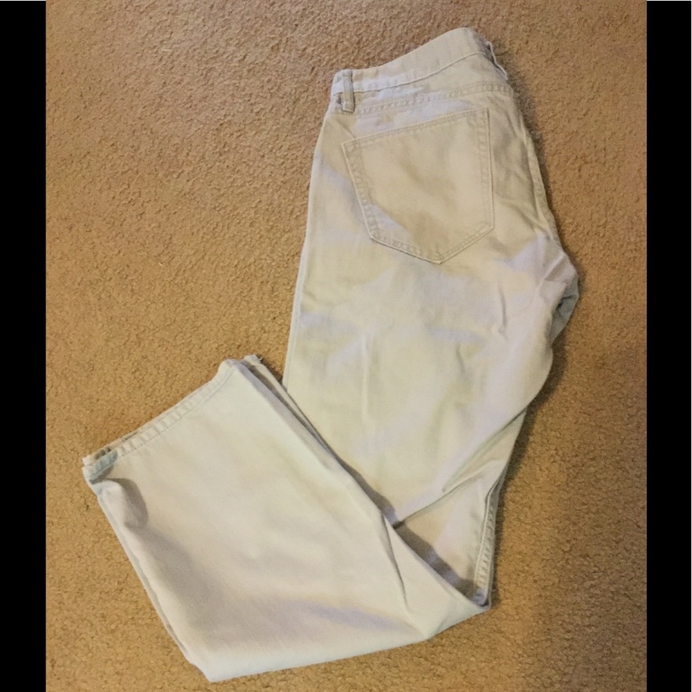 Banana Republic/Men’s gray, cotton jeans *